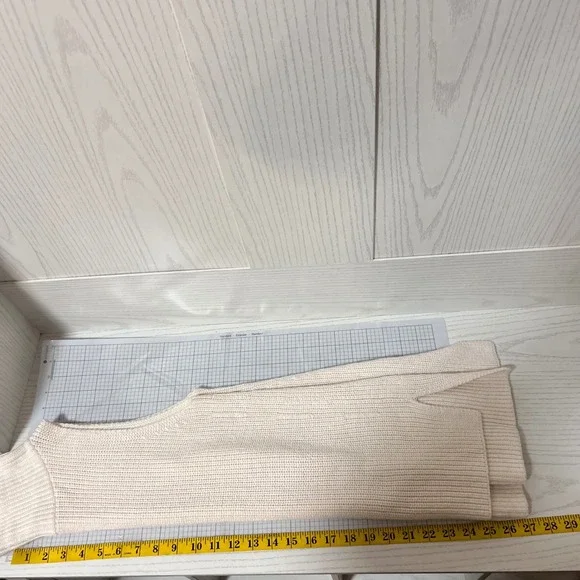 Lou Grey Loft Cream Knit Cowl Neck Sleeveless Tunic Vest Rich Sweater Size S - Picture 6 of 9